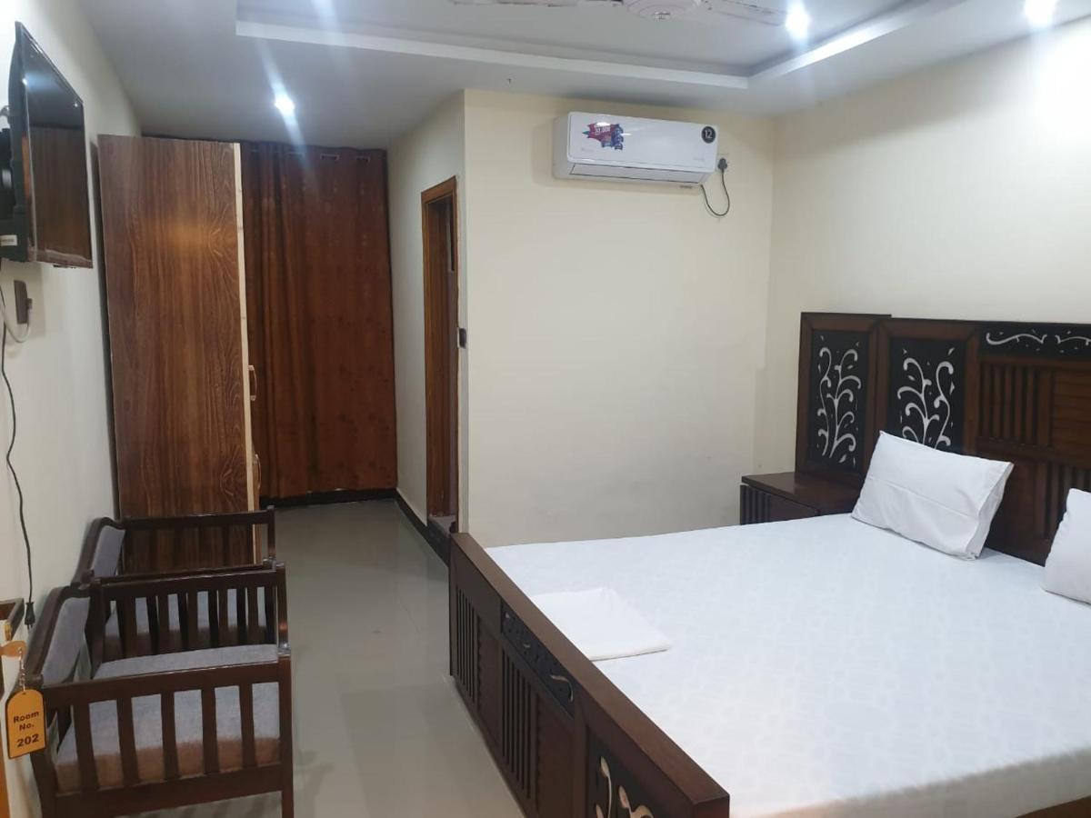 Dream Night Hotel Islamabad Zewnętrze zdjęcie