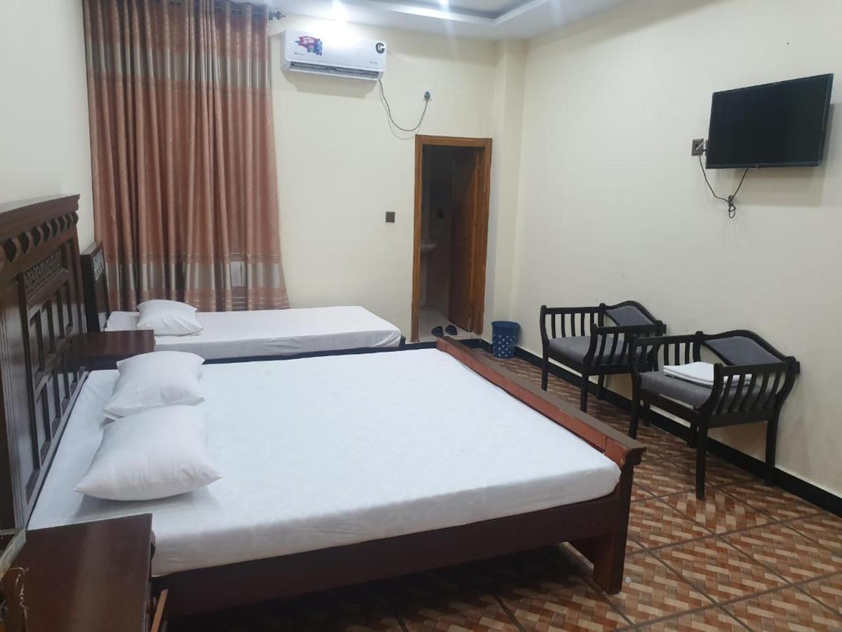 Dream Night Hotel Islamabad Zewnętrze zdjęcie